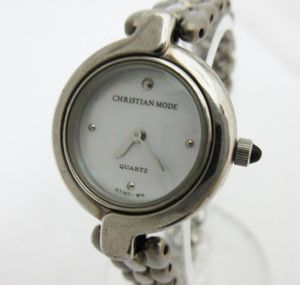 Christian Mode 時計のヤフオク の相場 価格を見る ヤフオク のchristian Mode 時計の オークション売買情報は4件が掲載されています
