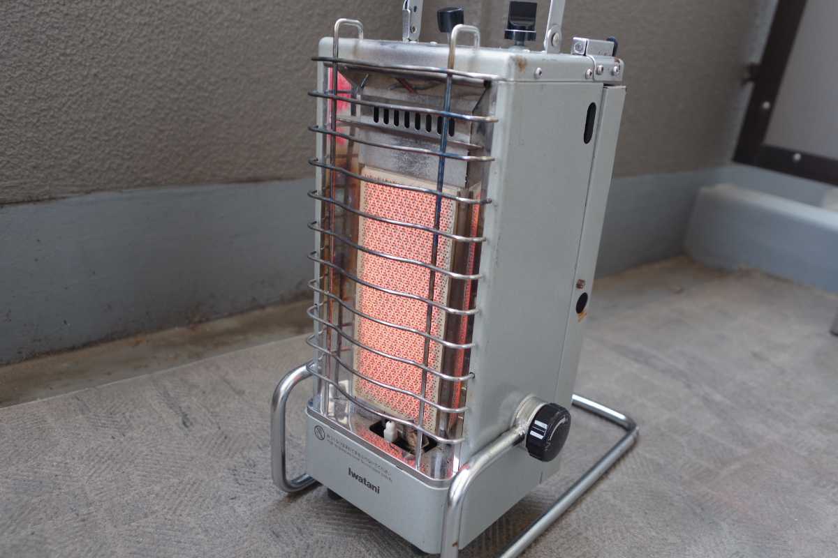 イワタニ CB-7N Iwatani カセットガスストーブ カセット暖 CB-7n