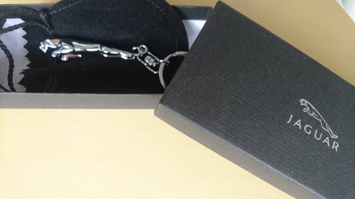 純正 ジャガー キーホルダーの通販