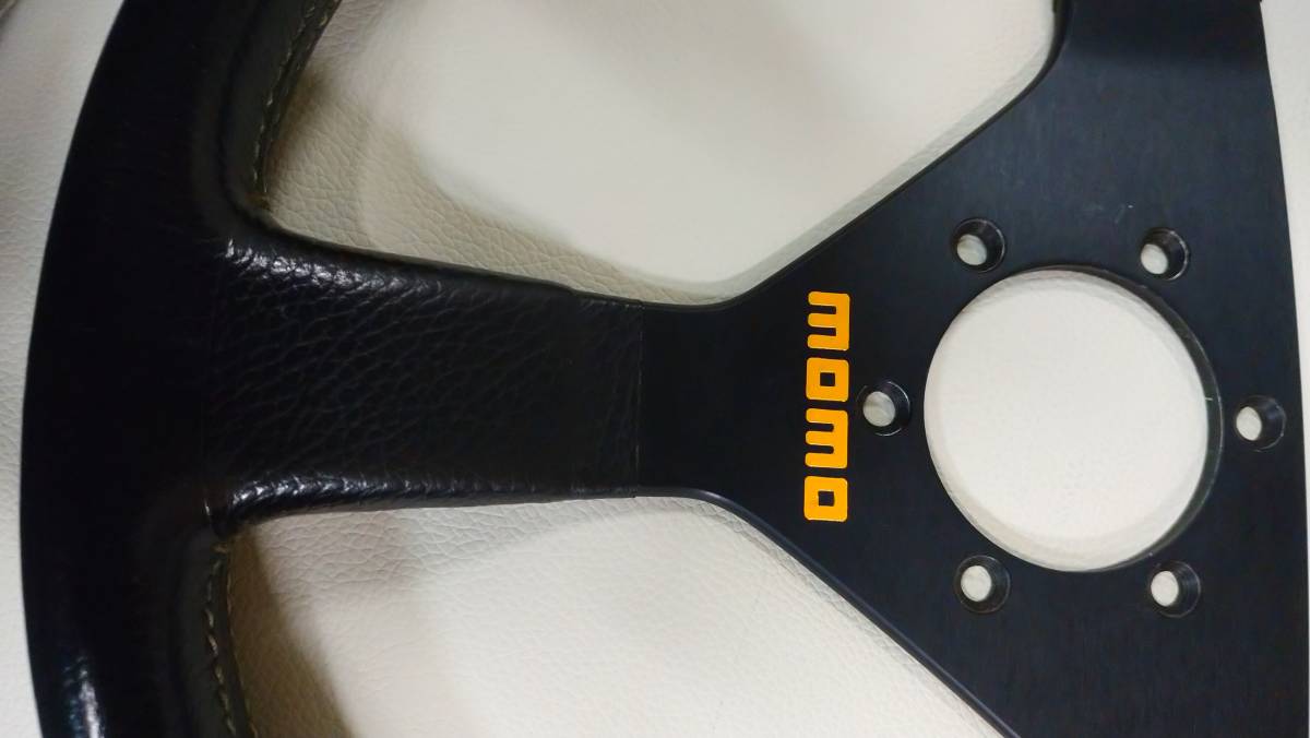 MOMO Race モモ ステアリング 320mm ブラック | MOMO モモ モモ MOMO