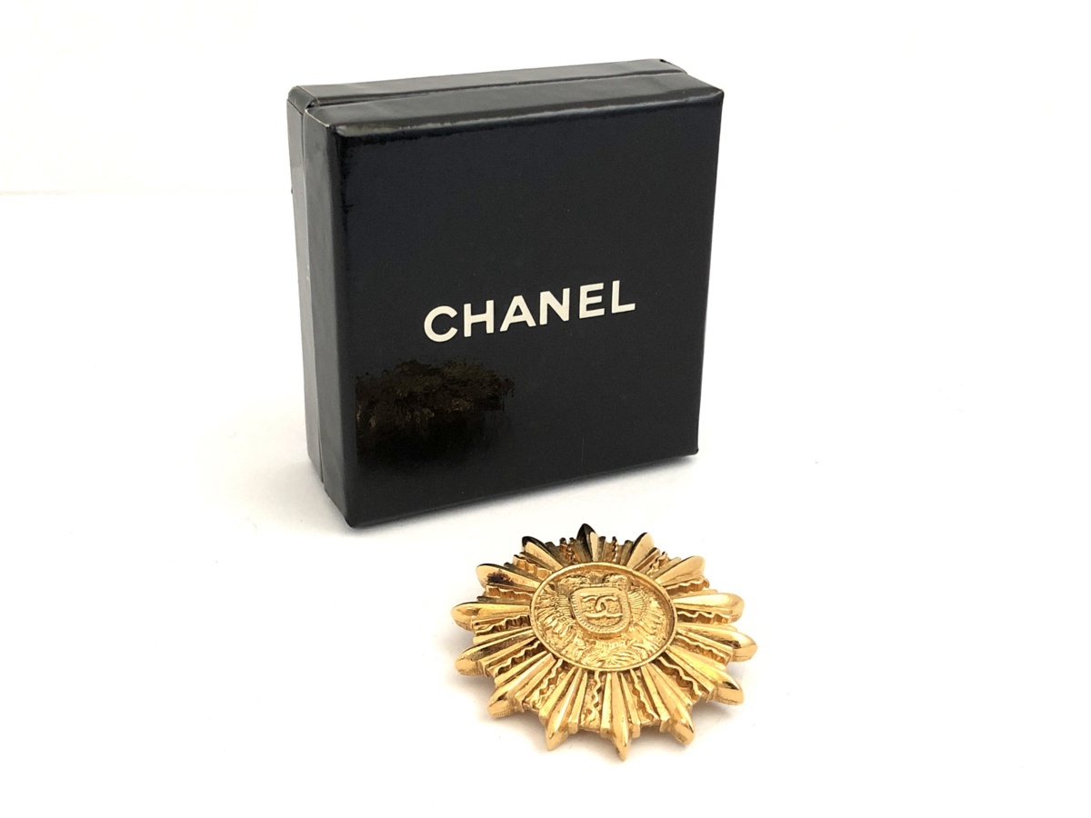豊富な】 【美品】CHANEL シャネル ココマーク ブローチ ゴールド