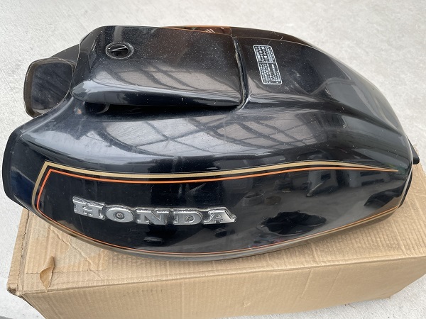 cb250t cb400t タンク 蓋 当時物 cb400t cb250t バブ ホーク 純正 角
