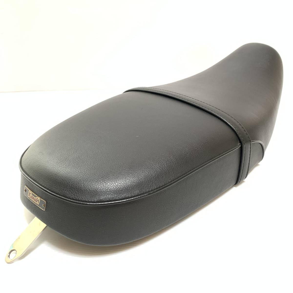 04～スポーツスター K&H WシートBプレーン シート S-5613BP（検）XL883