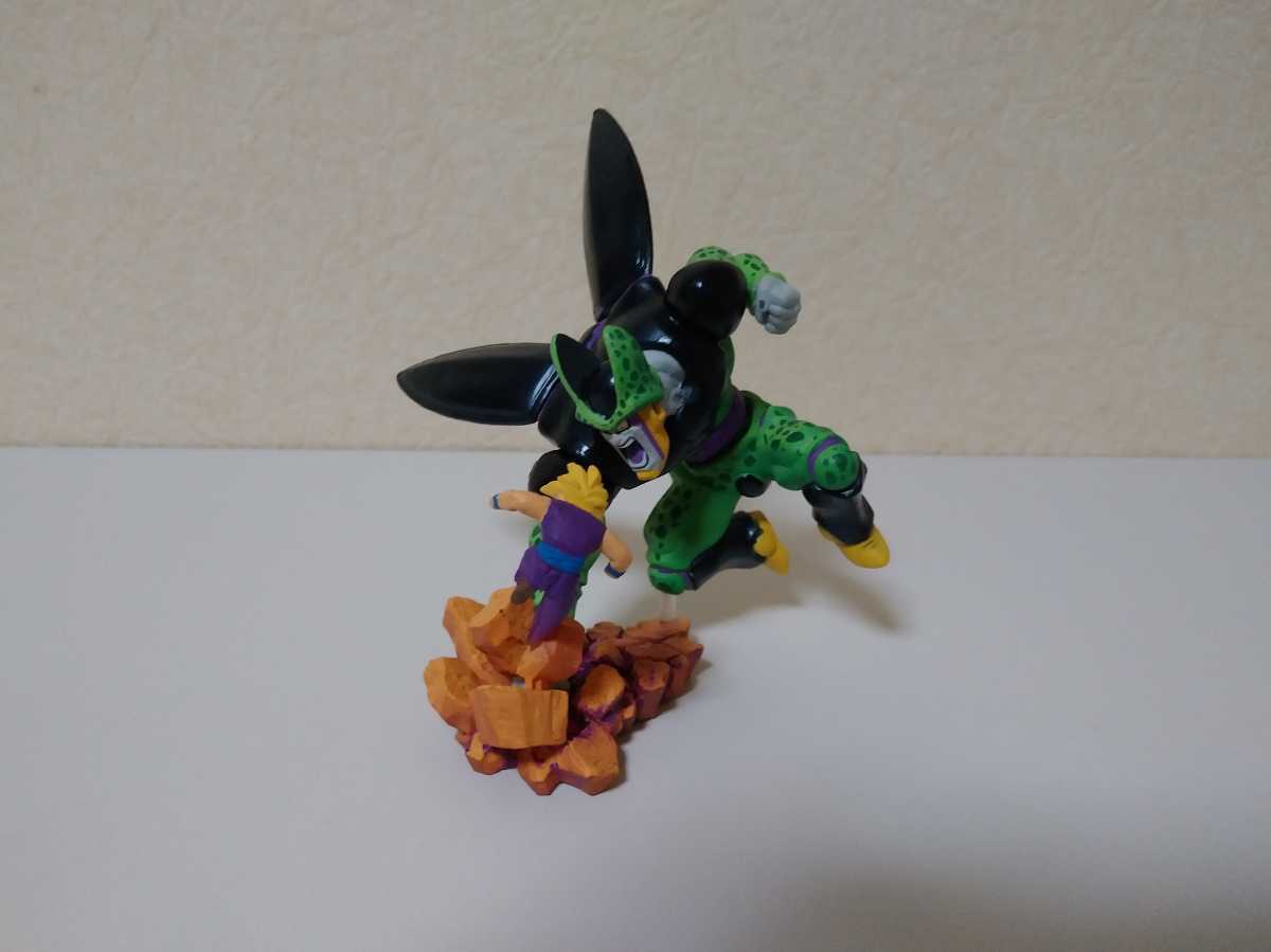帰ってきたセル編 ドラカプ 崩された完全体 ドラゴンボールカプセル