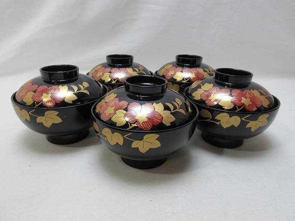 ZG07009 【 汁椀 蓋付き 会津 金彩蒔絵 5客組 共箱 栞 】 検) 漆椀