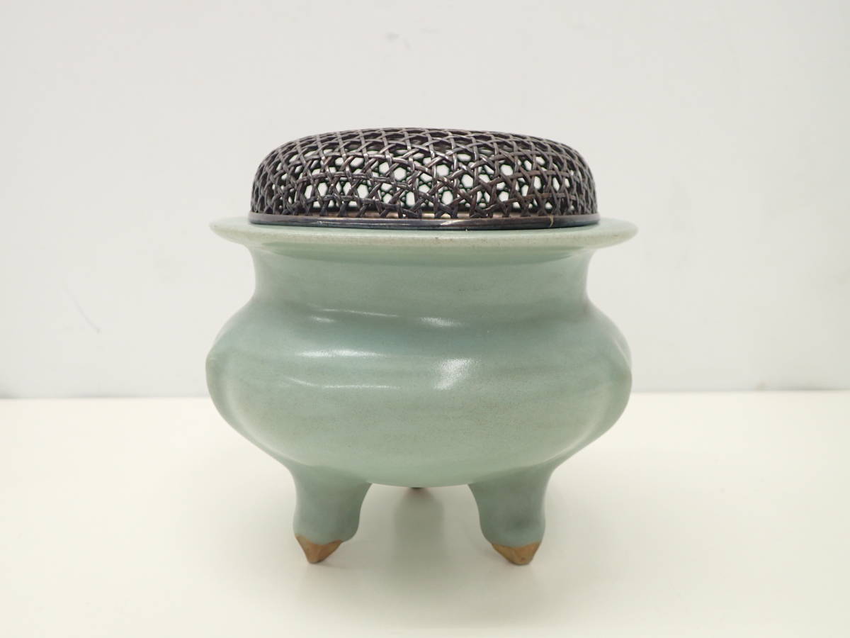 大川内焼 小笠原長春 作 純銀網火舎 香炉 鍋島 青磁 長春青磁 袴腰 三