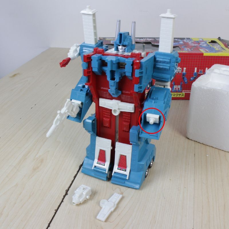 当時物 TAKARA タカラ トランスフォーマー C-69 サイバトロン シティーコマンダー ウルトラマグナス ☆中古 年代物 箱付 欠品 難 ハズブロ トランスフォーマー C-69 ウルトラマグナス コンバットロン⁄合体兵士 D-69 TL-69