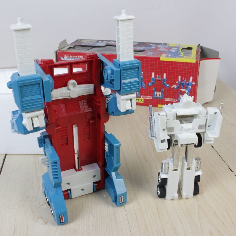 当時物 TAKARA タカラ トランスフォーマー C-69 サイバトロン シティーコマンダー ウルトラマグナス ☆中古 年代物 箱付 欠品 難 ハズブロ トランスフォーマー C-69 ウルトラマグナス コンバットロン⁄合体兵士 D-69 TL-69