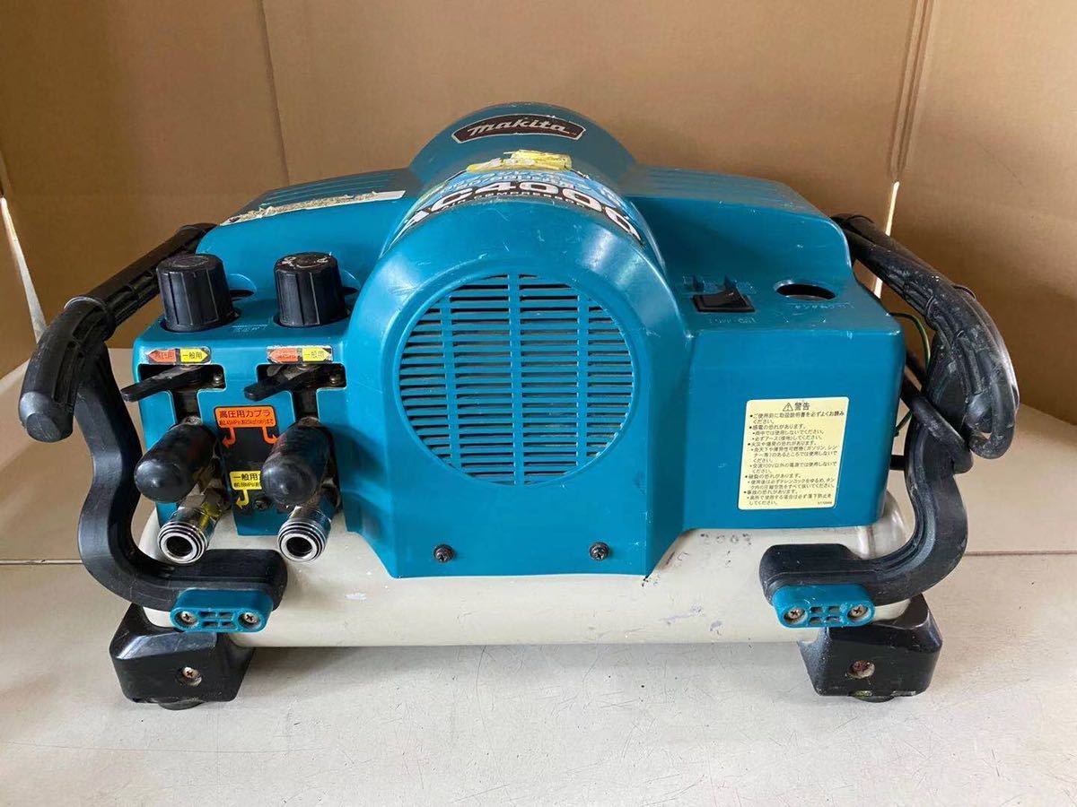 makita エアーコンプレッサー　AC4000 本体のみ　動作品