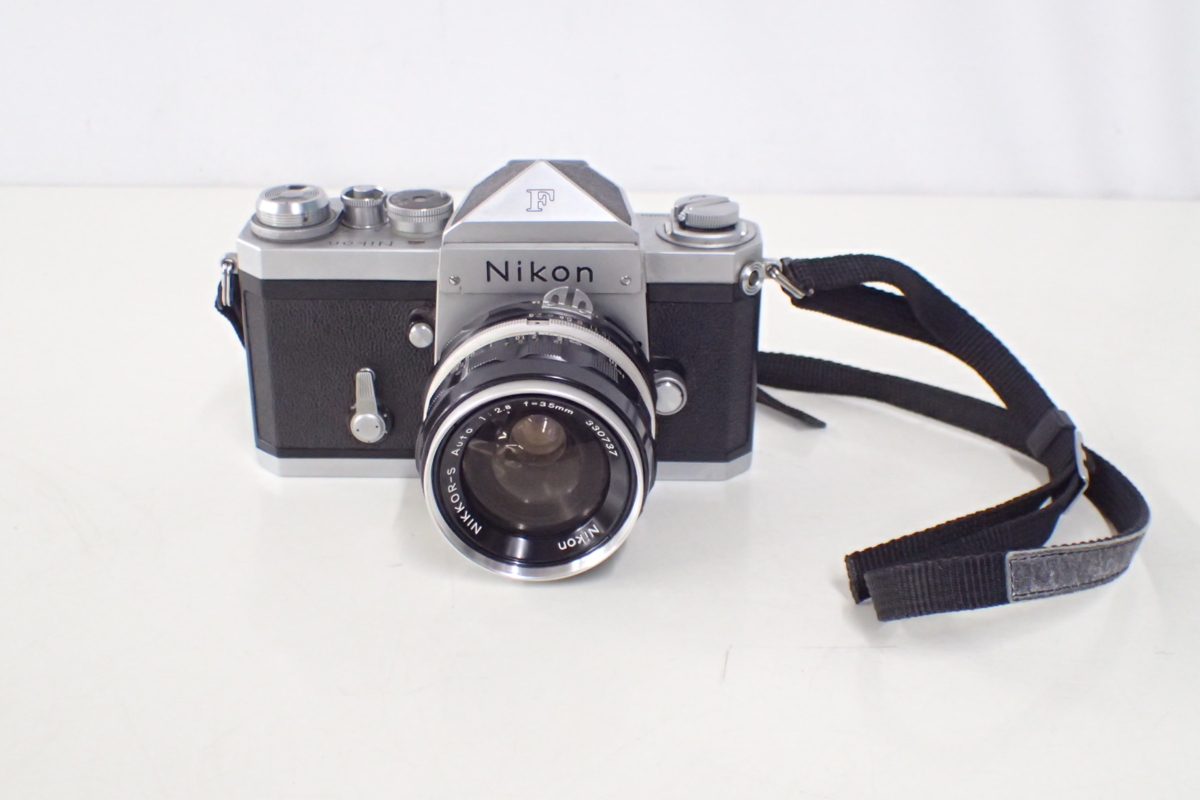 1円スタート！ ★☆【名機】 Nikon ニコン F アイレベル シルバーボディ #2820☆★ アイレベル Nikon F ★☆名機！ ブラックボディ 一眼レフフィルムカメラ