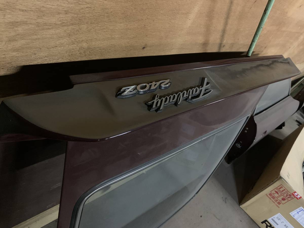 HS30 240ZG リアゲート スポイラー付き 縦熱線ガラス レストア 旧車