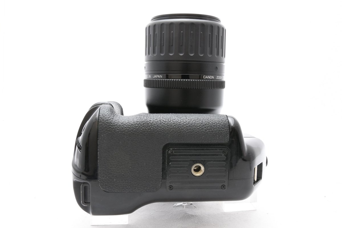 EOS Canon 0 EF 28-105mm キヤノン ZOOM フィルムカメラ Zoom F3.5 ⁄ R5 |