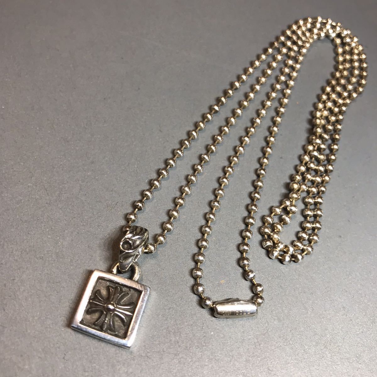 Chrome Hearts FRAMED シルバー ネックレス クロス トップ チャーム