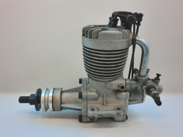 ★貴重 絶版エンジン OS FS-60 ジャンク品★
