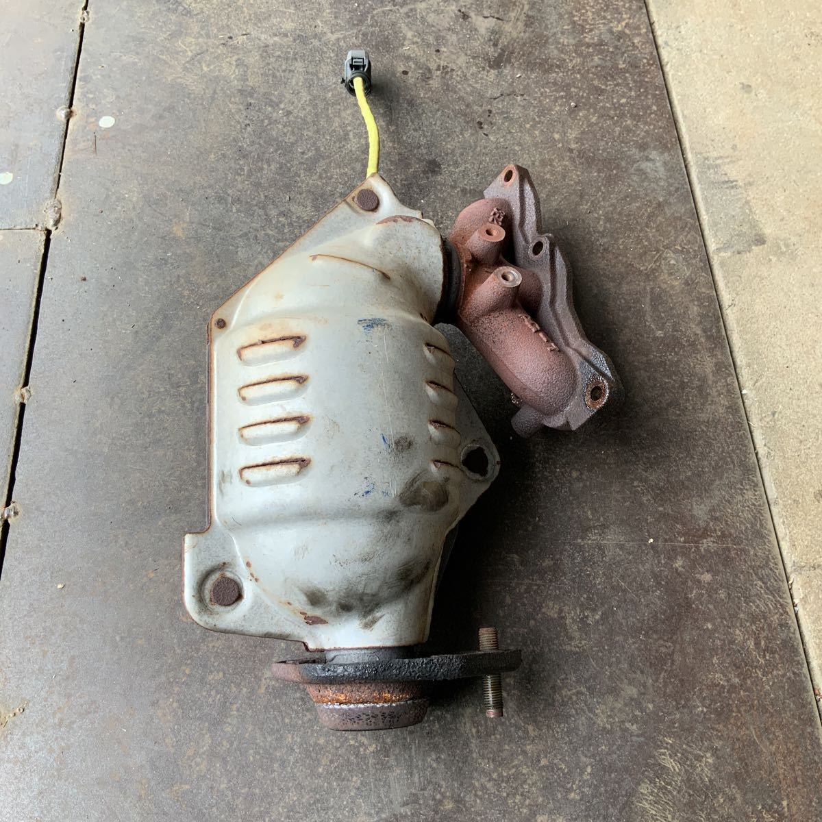 日産モコ MG22 K6A ターボ 触媒 中OK ヤマト107527