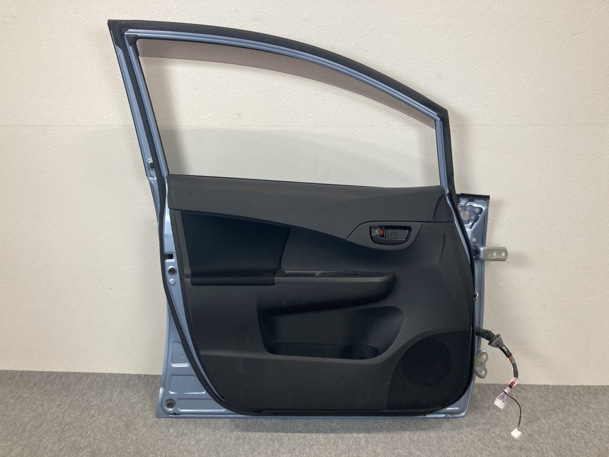 ラクティス NCP120⁄NCP122⁄NCP125⁄NSP120⁄NSP122 純正 左フロント