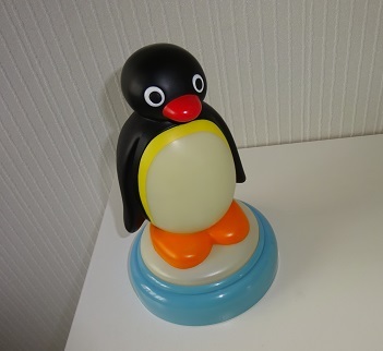 レア 昔の物 レトロ ピングー Pingu ライト 電池 タッチポンライト コンセントいらずのタッチライト かわいい ピングー 売買されたオークション情報 Yahooの商品情報をアーカイブ公開 オークファン Aucfan Com