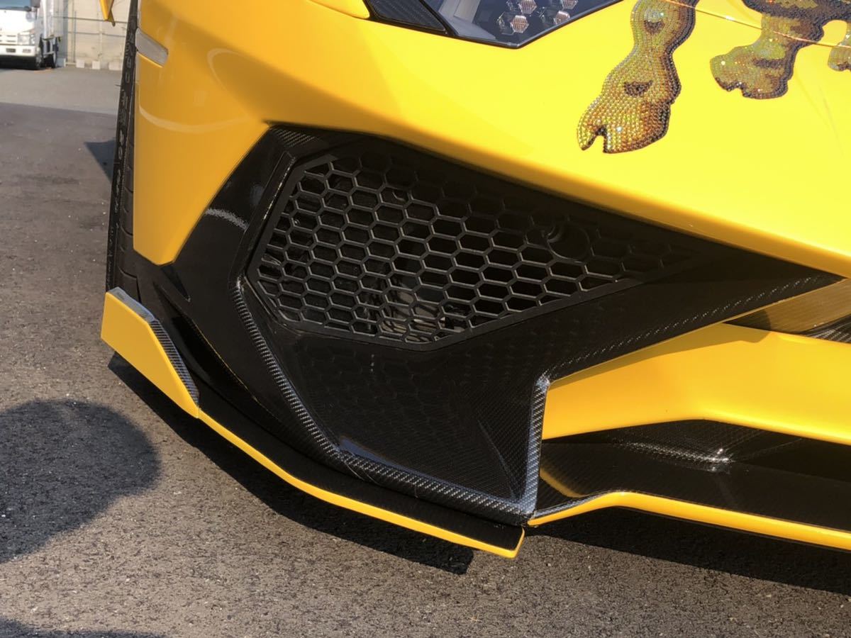 ランボルギーニ LP750-4 アヴェンタドールSV用 フロントスプリッター 