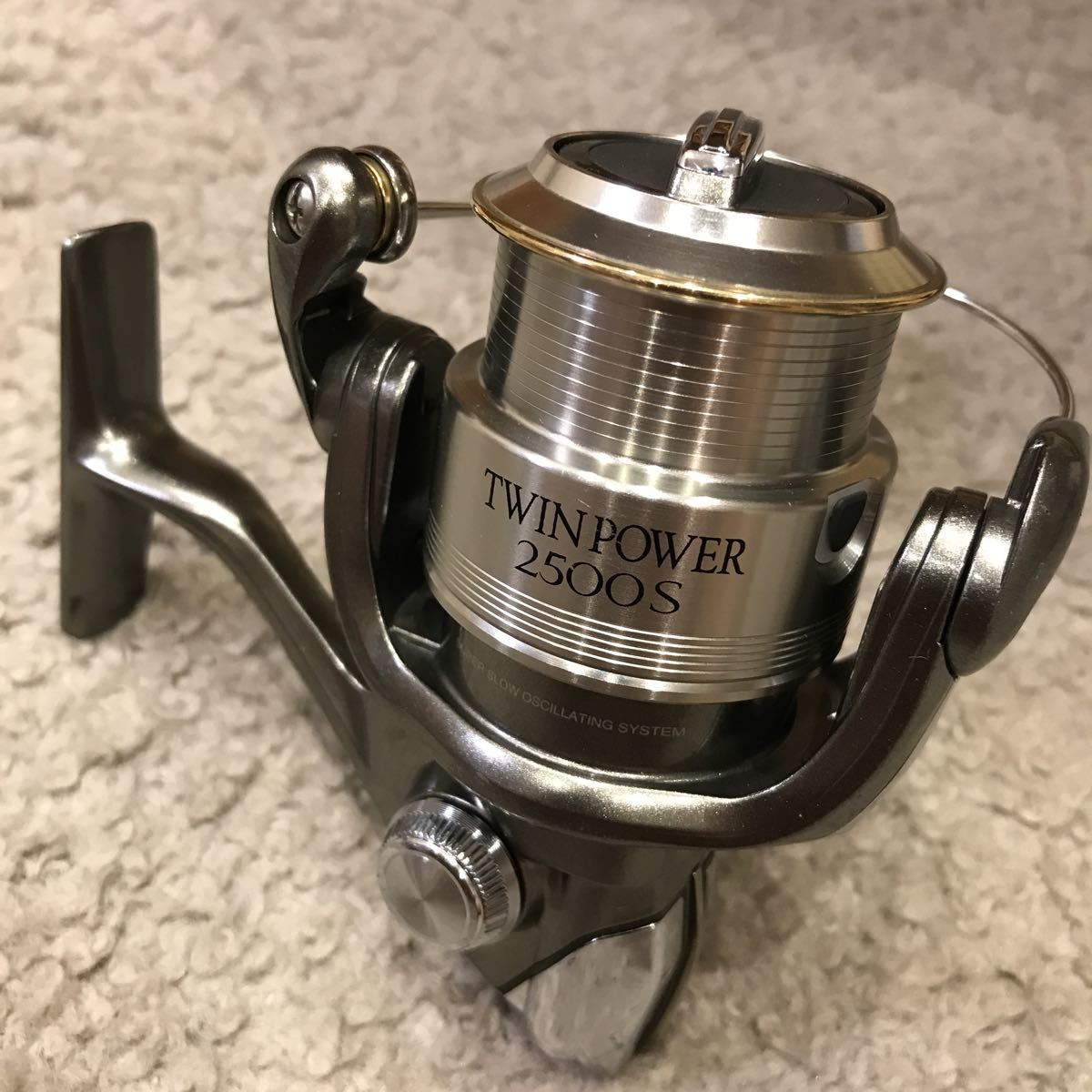 SHIMANO 05ツインパワー 1000 twin power シマノ(SHIMANO) 05'ツイン