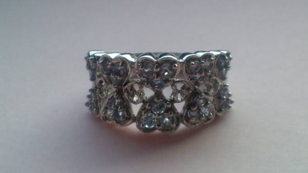 新品★ホワイトゴールドのタンザナイトハートリング★_1