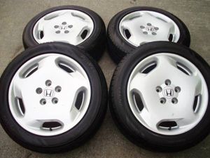 ホンダ オデッセイ アブソルート 純正 １７インチ タイヤセット!_1