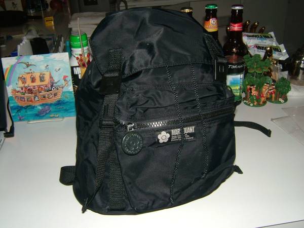 女子高生 マリークヮントmary Quantリュックサック イギリス リュックサック デイパック 売買されたオークション情報 Yahooの商品情報をアーカイブ公開 オークファン Aucfan Com