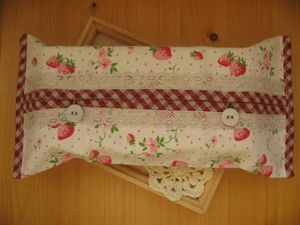 ボックスティッシュカバー＊YUWAいちご柄_1