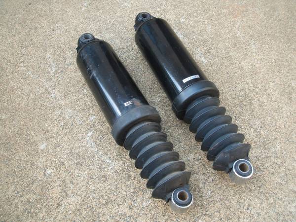 ショベル　FLH　 リヤサス　倉庫整理_1