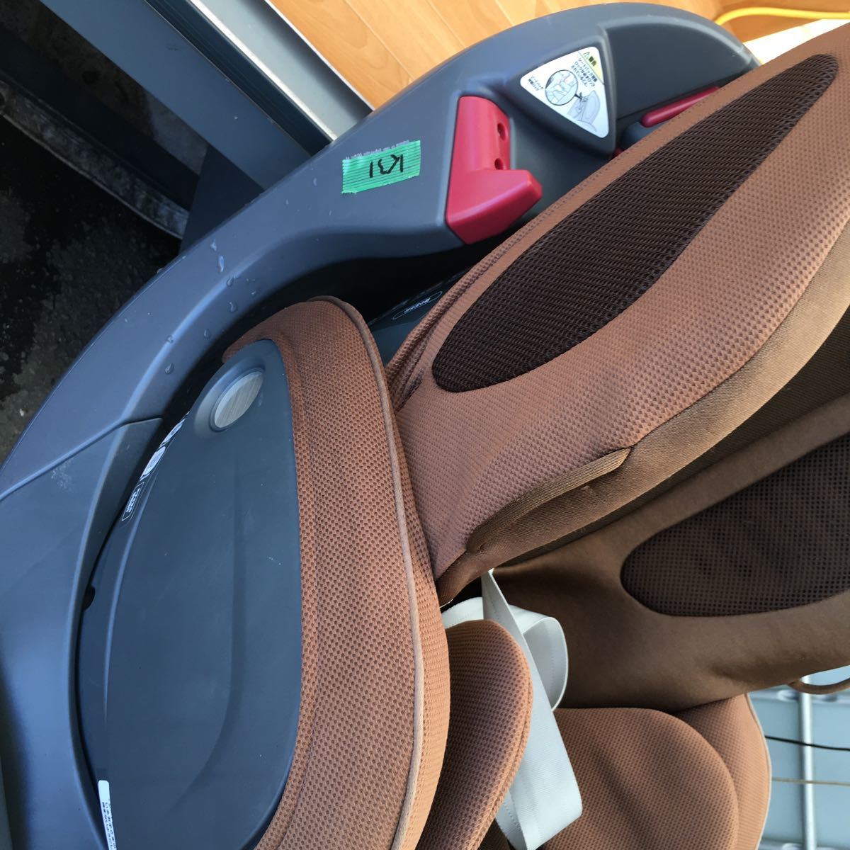 k31 佐川着払い　綺麗　禁煙車使用品　Aprica アップリカ チャイルドシート Fladea フラディア _6