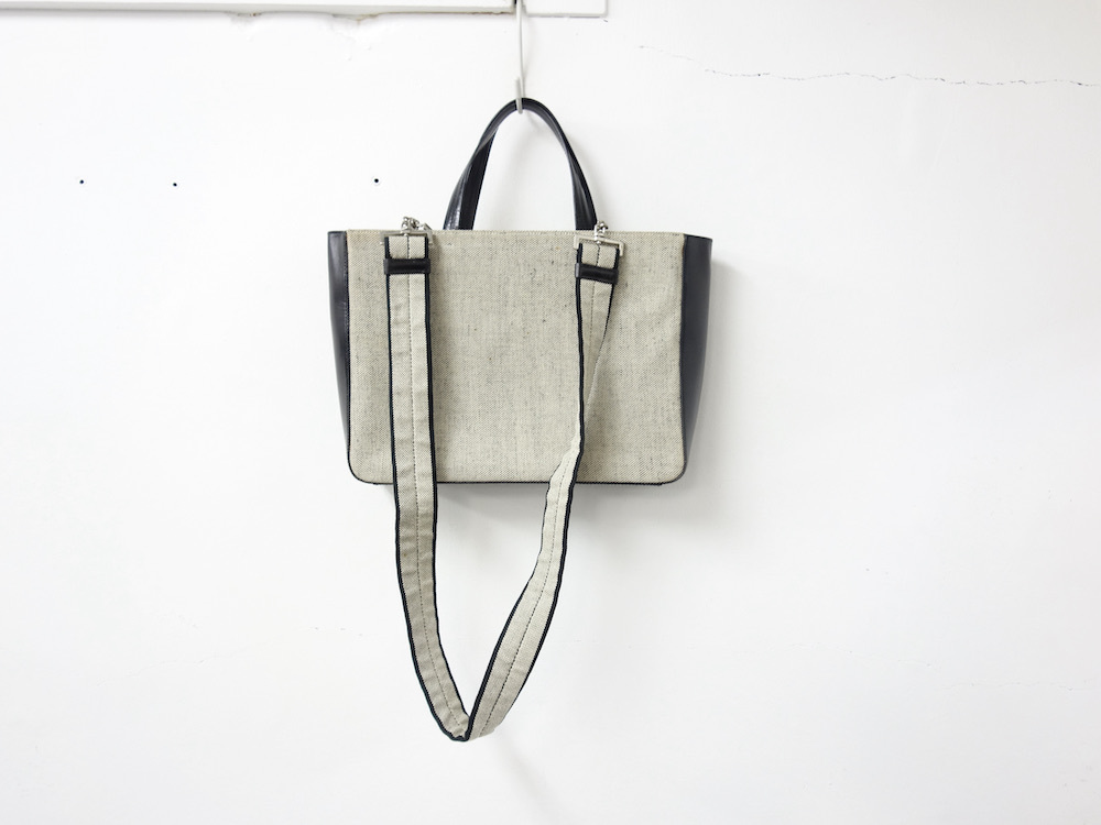 限定SALE，正規品 PRADA プラダ 2WAY ショルダーバッグ MADE IN ITALY(ショルダーバッグ)｜売買されたオークション情報、yahooの商品情報をアーカイブ公開 - オークファン かばん、バッグ