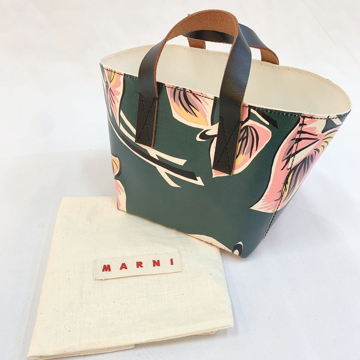 美品 マルニ MARNI ミニハンドバッグ レザー×ビニール 大花 花柄 グリーン トートバッグ バックインバック R尼0819☆