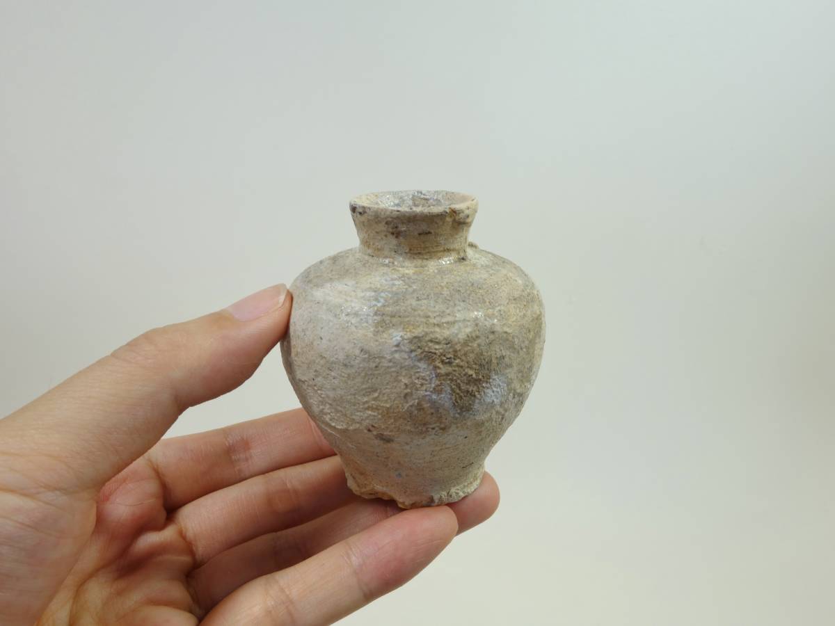 鎌倉時代 古瀬戸 古美術 花呼ぶ器 古瀬戸小壺 雀口 小