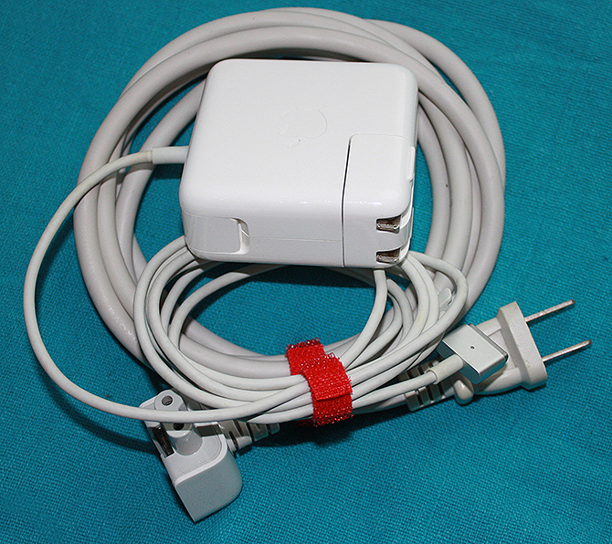 Apple MacBook Air 充電器 45W MagSafe 2 45W Air Apple Campus Store T