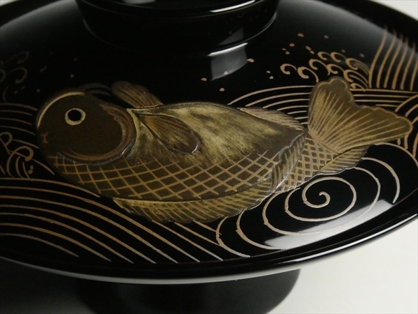 N273 輪島塗 田谷漆器店謹製 天然木 漆塗 鯉蒔絵 蓋付 高台椀