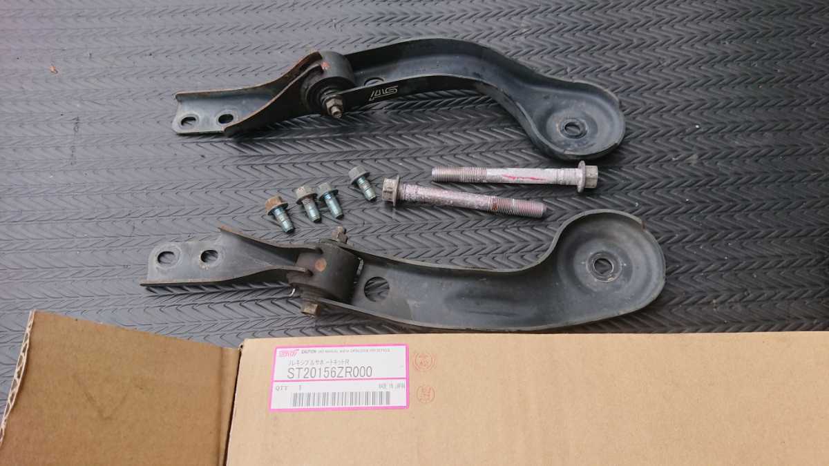 純正 JB74W ジムニー シエラ ノーマル サスペンション サス ショック