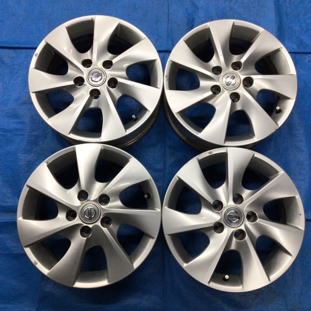 セレナ 純正 C25 C26 ホイール(16インチ)の中古 オーテック① ☆ 即決