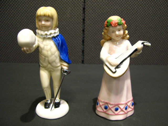 ロイヤルコペンハーゲン フィギュリン2006年 オフィーリア ハムレット ROYAL COPENHAGEN ロイヤルコペンハーゲン / 2006年 イヤーフィギュ