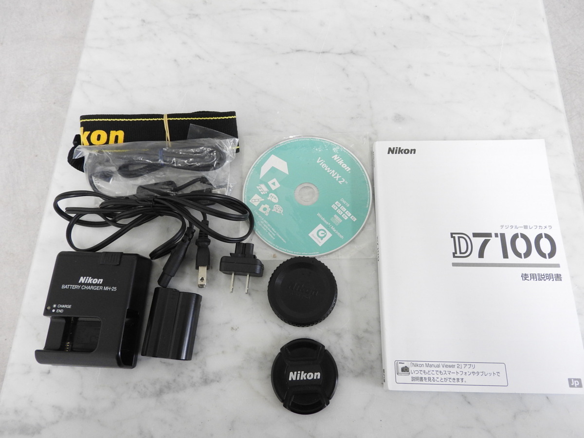Nikon ニコン D7100 ボディのみ デジタル一眼レフカメラ 箱入り ☆中古 