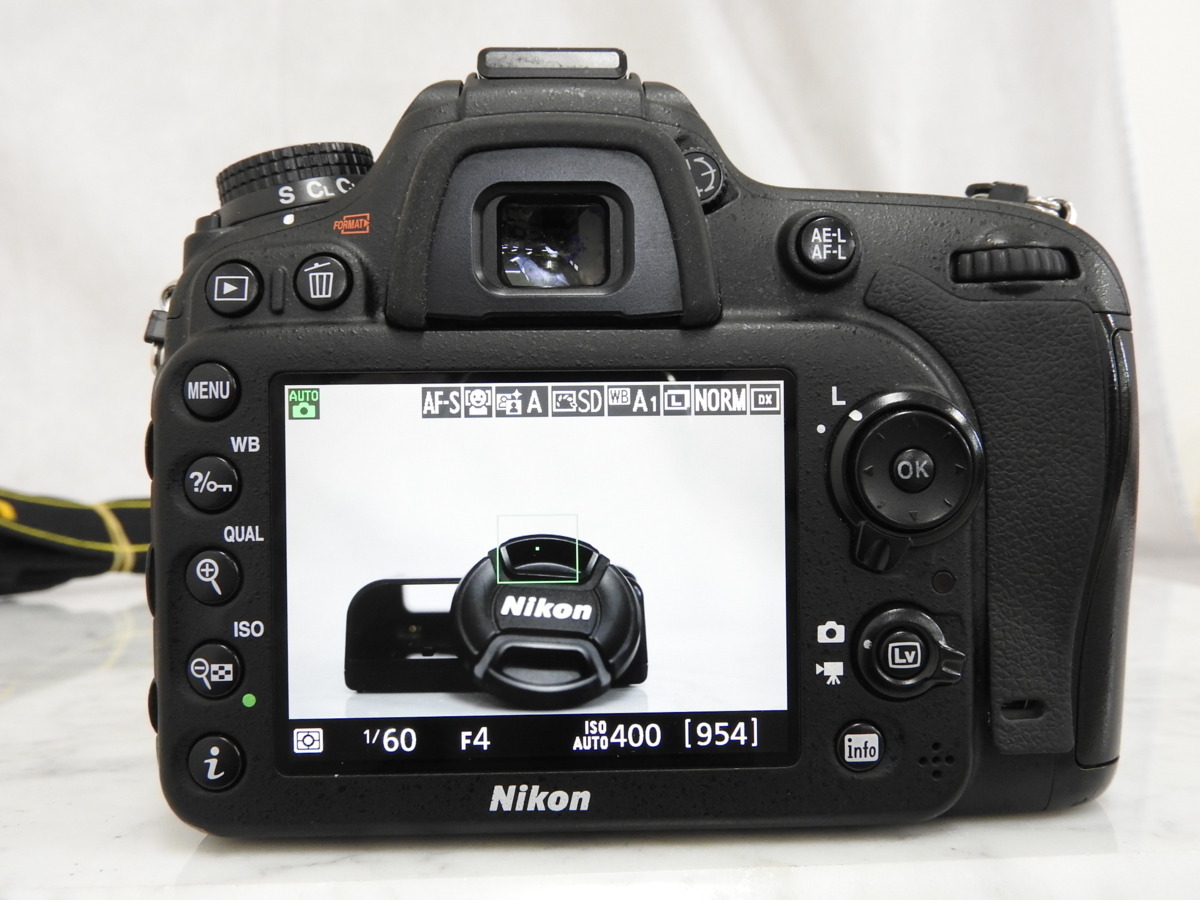Nikon ニコン D7100 ボディのみ デジタル一眼レフカメラ 箱入り ☆中古