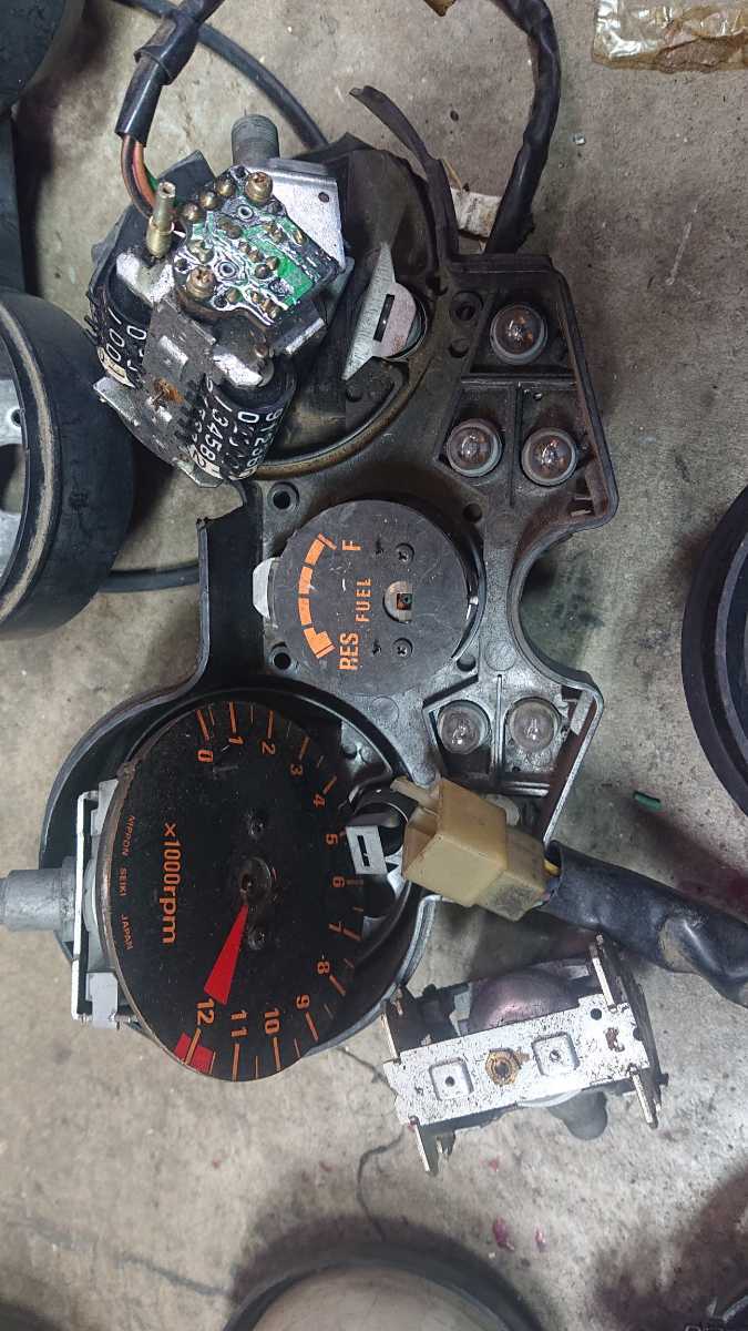 メーターカバー ホンダ 当時物 部品取り CBX400F ジャンクメーター