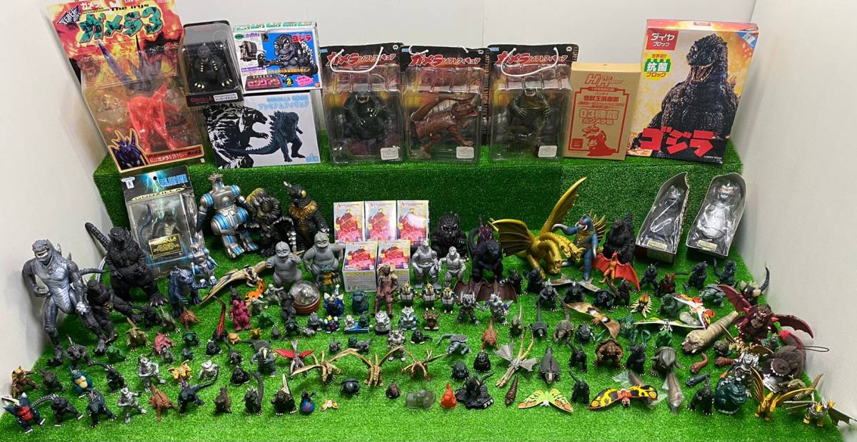 〇20-140 東宝 ゴジラ ガメラ モスラ フィギュア おもちゃ ソフビ ミニ 