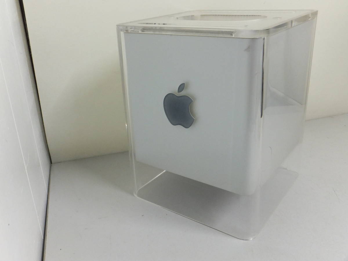 Power G4 Mac Cube Apple Tech - Museum Westport – (2000-2001) — x