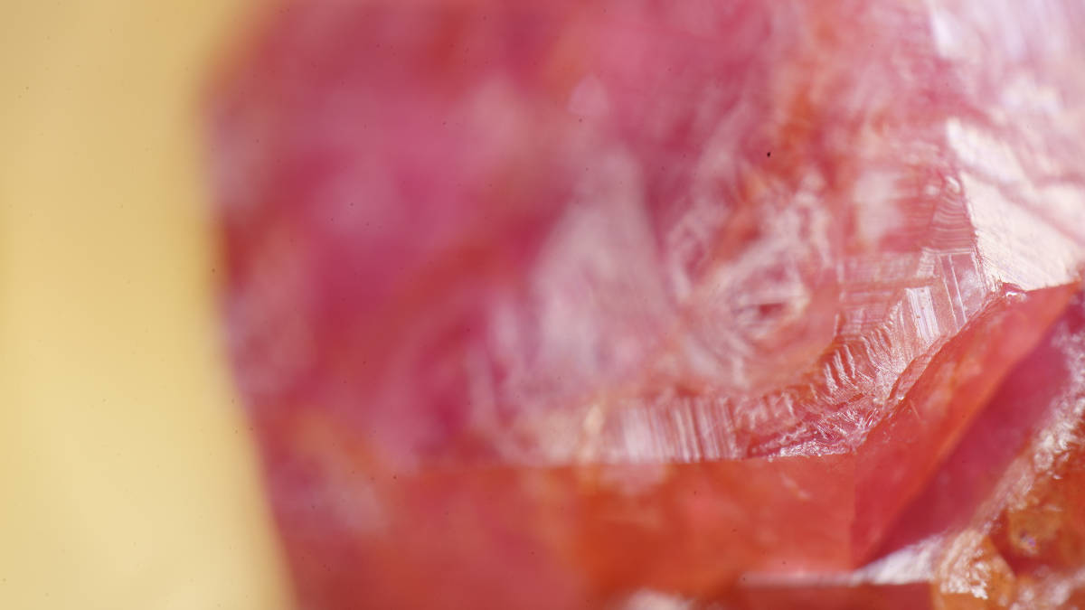 メキシコ産 メキシコ産ラズベリーガーネット⁄Grossular(灰礬柘榴石