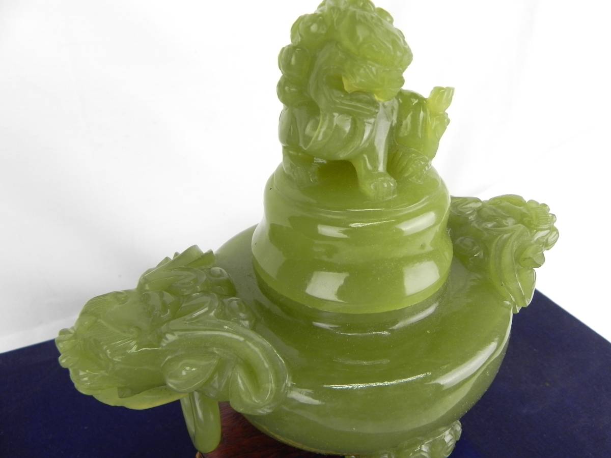 彫刻 中国古玩 翡翠玉石 Yahoo!オークション - 獅子 香炉 獅子彫遊環付