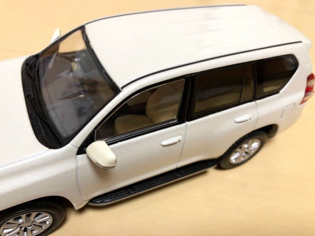 非売品】1/30 トヨタ ランドクルーザー プラド 150 PRADO 中期 カラー 