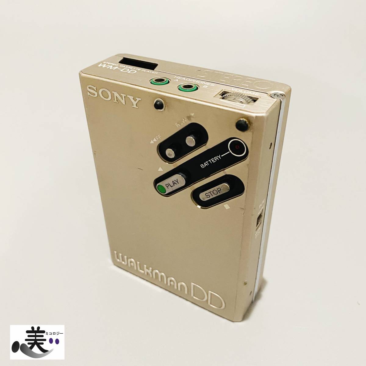 甲MJ13701　1円スタート売切　ソニー　ウォークマン　SONY　WALKMAN DD　WM-DD　カセットプレーヤー　昭和レトロ　ポータブル　本体のみ