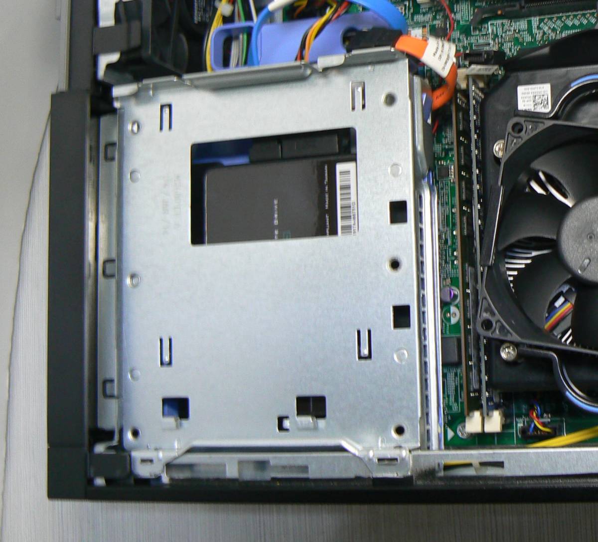 DELL Core | 既存PCのWindows 0 SSDを別のPCへ取り付けて