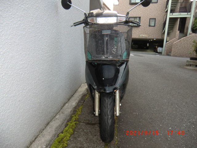 ディオ50(最初期型 Dio-SR かなり早いです 走行3100Km) 個人出品、整備済み、快調使用中、乗って帰れます。現車確認・直接引取りできる方。_5