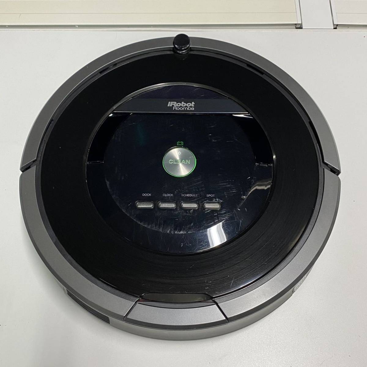 Roomba iRobot 0 ルンバ アイロボット 中古 ロボット掃除機 ルンバ880 ロボット掃除機「Roomba Roomba880 新品電池ルンバ880 - ヨドバシ.com 本体 自分で修理する方法を学ぶ 1時間半以上の動作確認済｜Yahoo!フリマ（旧