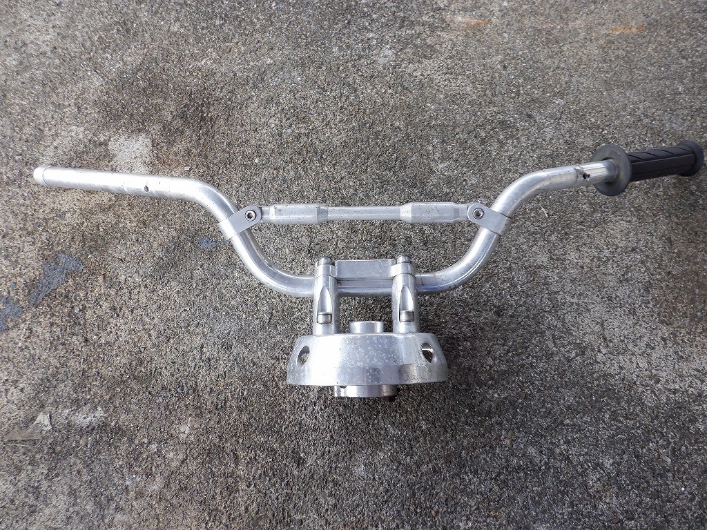 マジェスティ125 ハンドルポストDCR